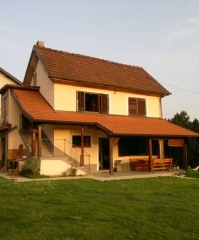 OPOROVEC - Ul. Đurini, KUĆA OD 103 m2, OKUĆNICA 2090 m2